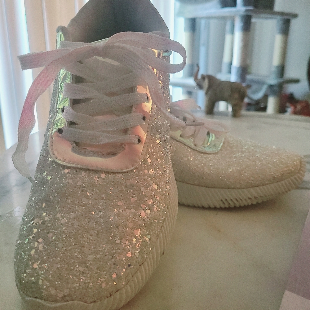 Forever sneakers